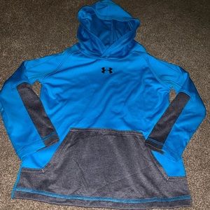 Under Armour long sleeve size 3
